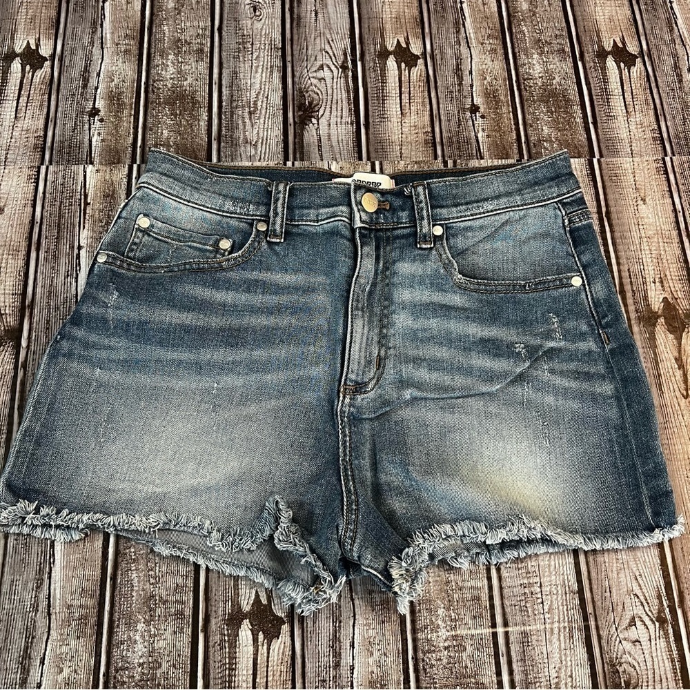PINK Victoria’s Secret Mid Wash High Waisted Shortie Short Jean Shorts sz 10 *